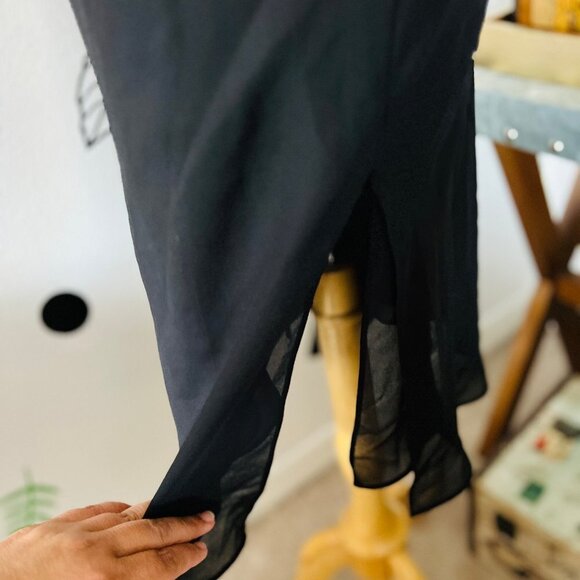 ✨Little Black Dress -  Elevate Your Style with Celavie Collection! ✨ - Picture 6 of 7